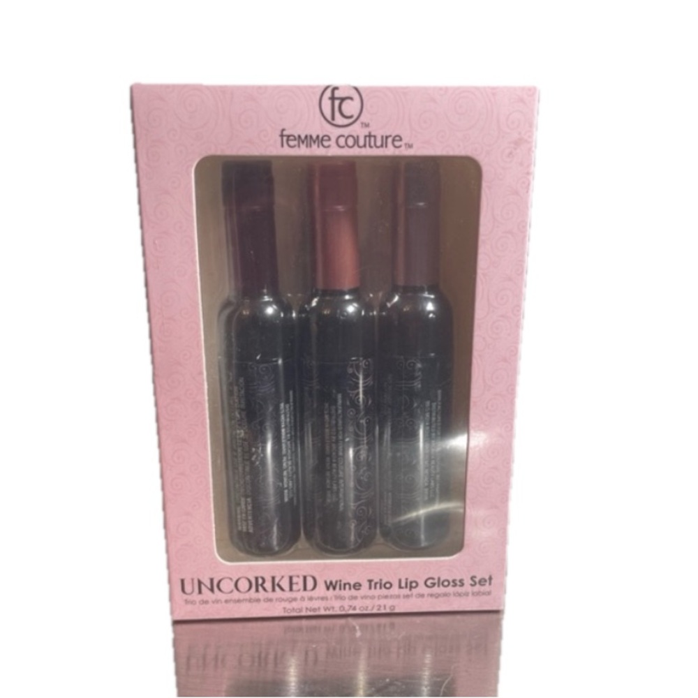 Femme Couture Uncorked Wine Lip Gloss Set. ( NWT )